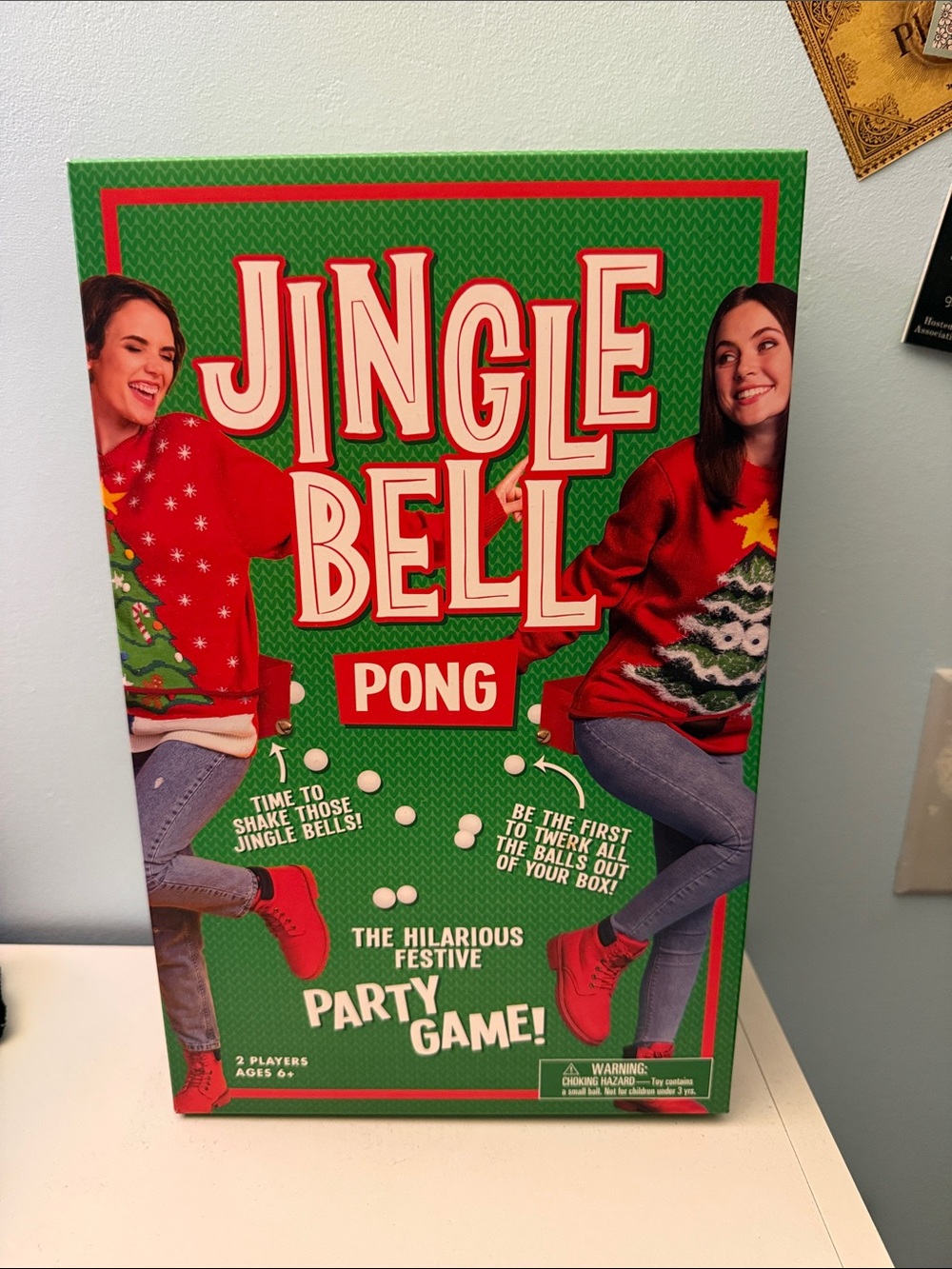 Jingle Bell Pong Party Game - Green/Red